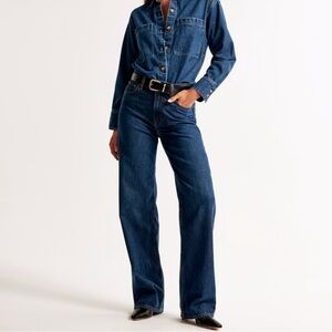 Abercrombie and Fitch The loose Hugh Rise jeans
